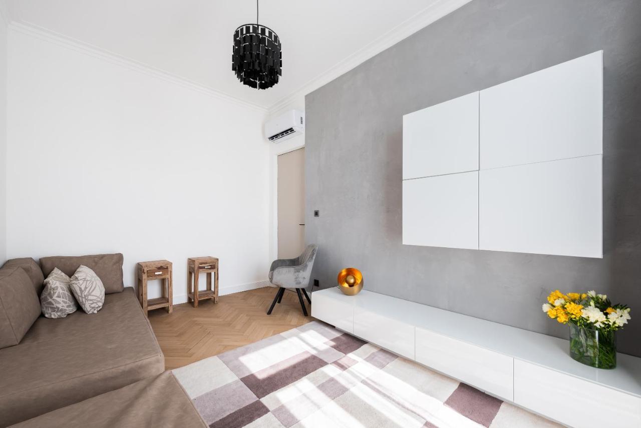 Luxury Apartment With A Balcony And A Terrace Prague Ngoại thất bức ảnh