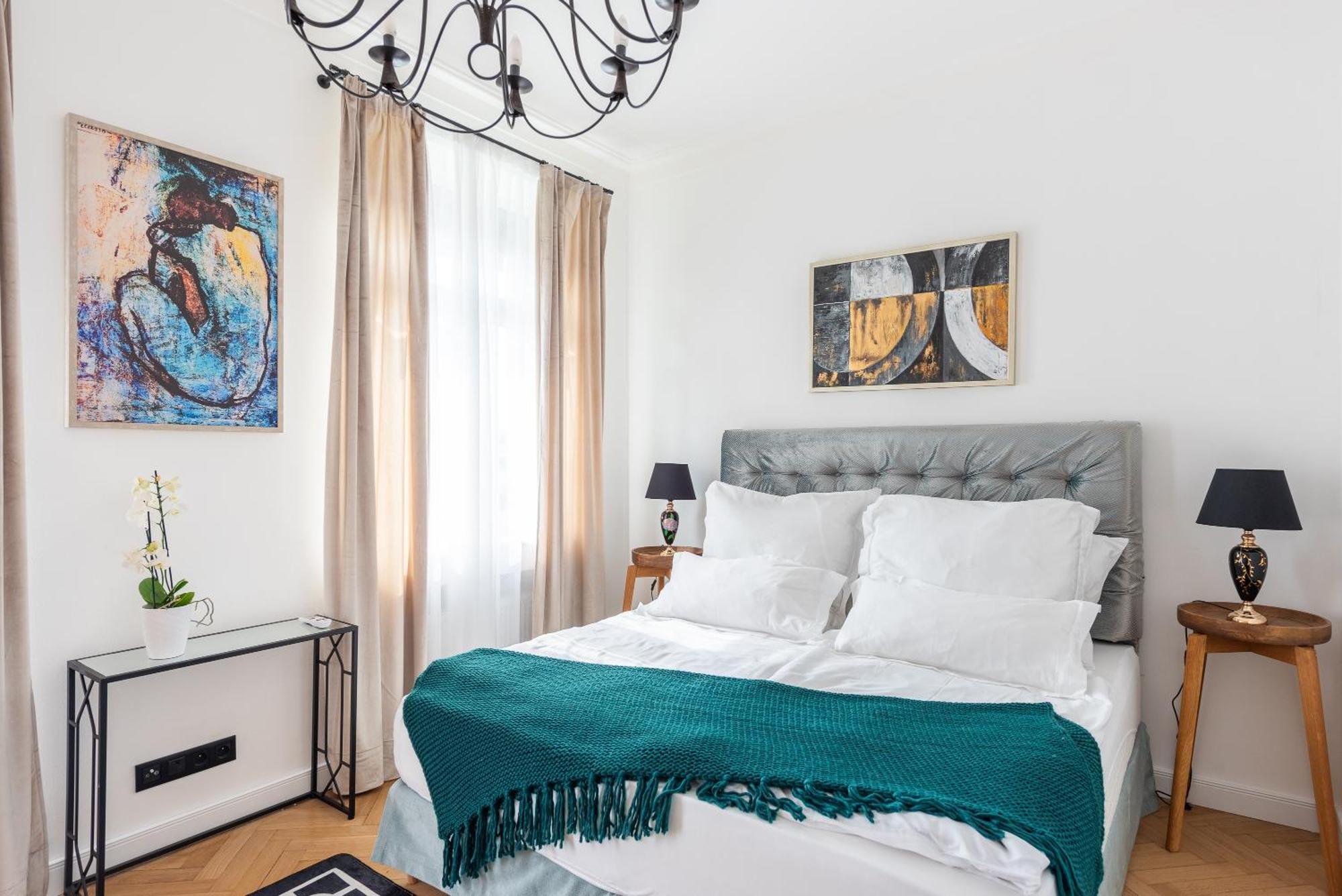 Luxury Apartment With A Balcony And A Terrace Prague Ngoại thất bức ảnh