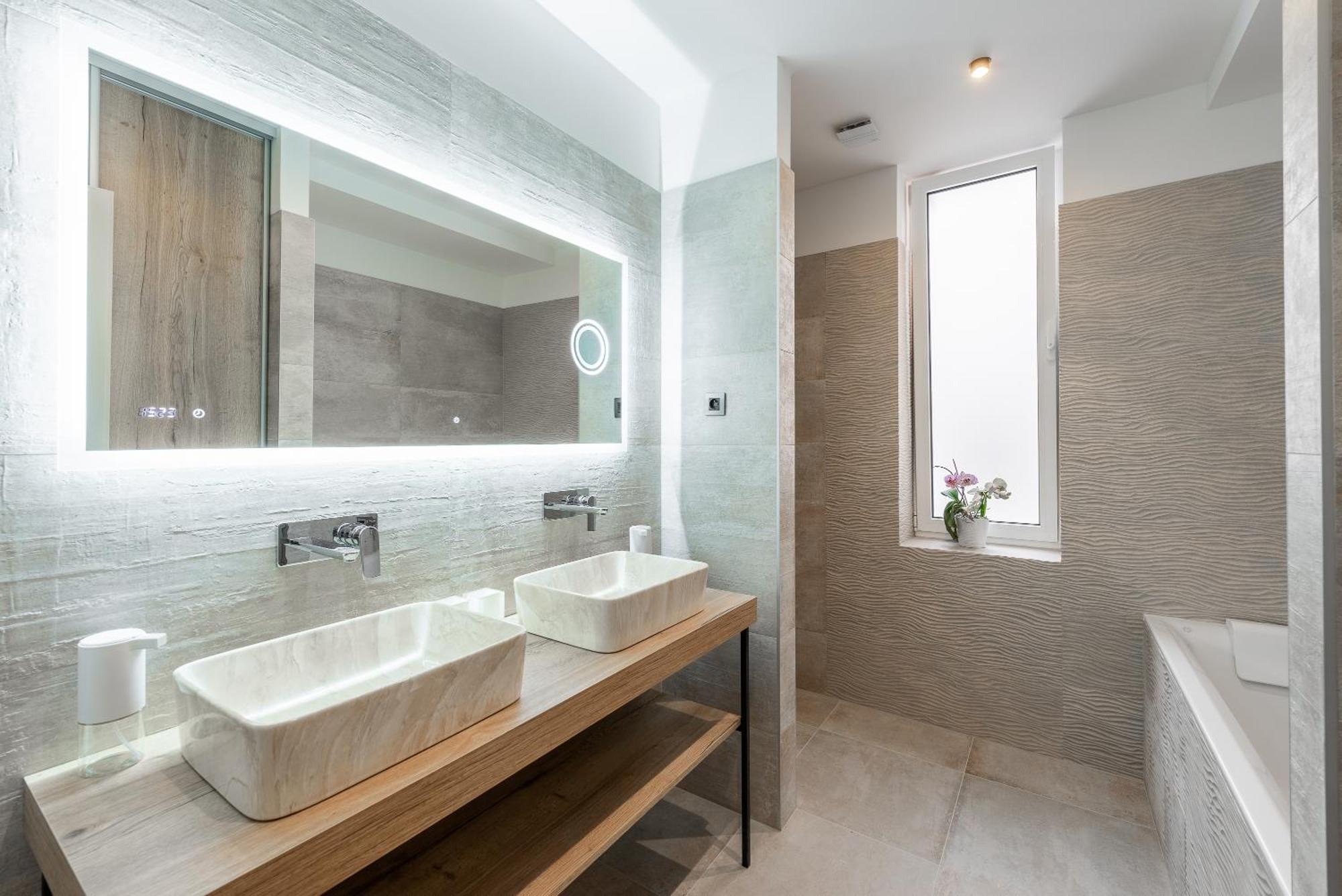 Luxury Apartment With A Balcony And A Terrace Prague Ngoại thất bức ảnh